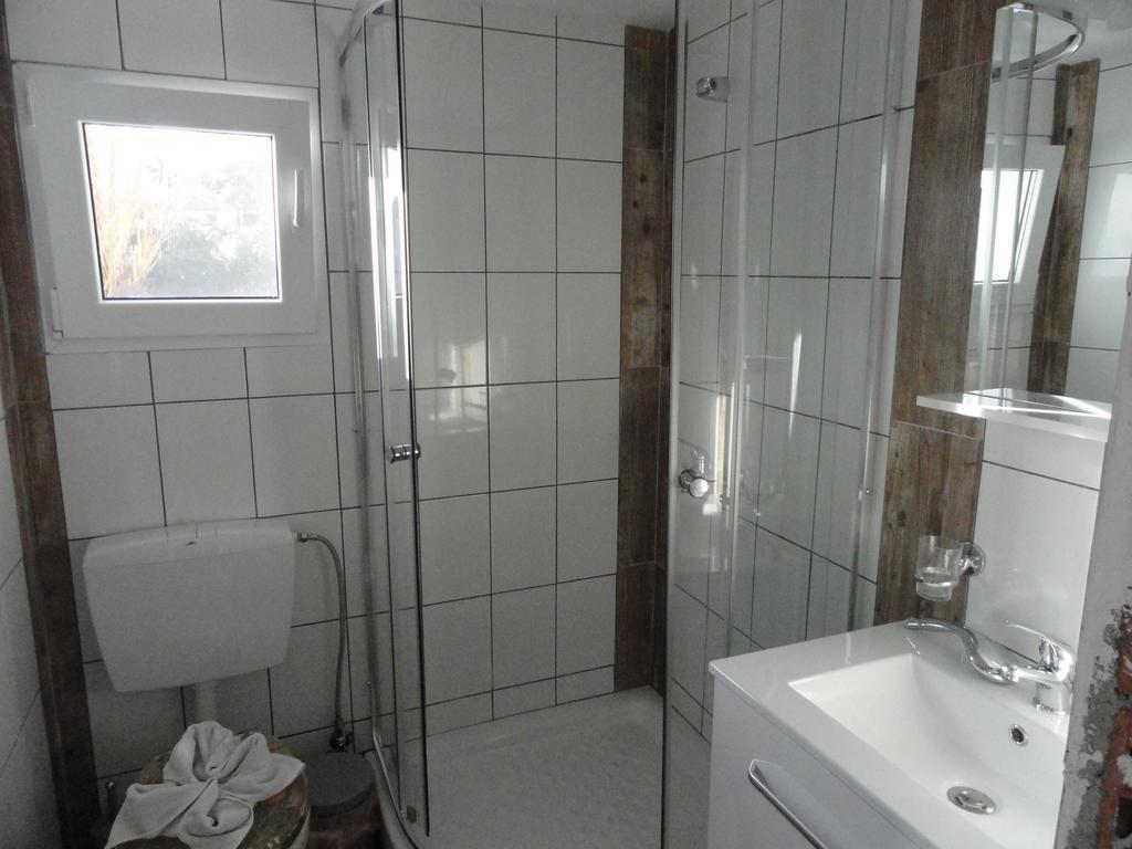 Delfini House Apartman Aszproválta Kültér fotó